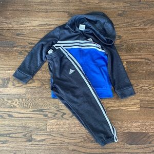 Adidas size 6 boys set
